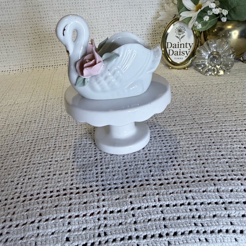 White Swan Ceramic Dish with Pink Rose